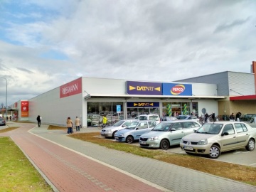 RC Europe dokončila výstavbu dalšího retail parku s označením Nest, tentokrát v Uherském Hradišti vedle Kauflandu
