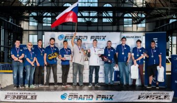 Vítězné týmy Motol Speeders a Werk team