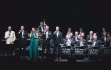 Glenn Miller Orchestra vystoupí v Česku v lednu 2024. Zcela vlevo v bílém saku stojí jeho současný kapelník Wil Salden Foto Glenn Miller Orchestra